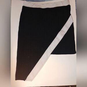 Rue 21 Elegant Black and White Women's Skirt Size XL